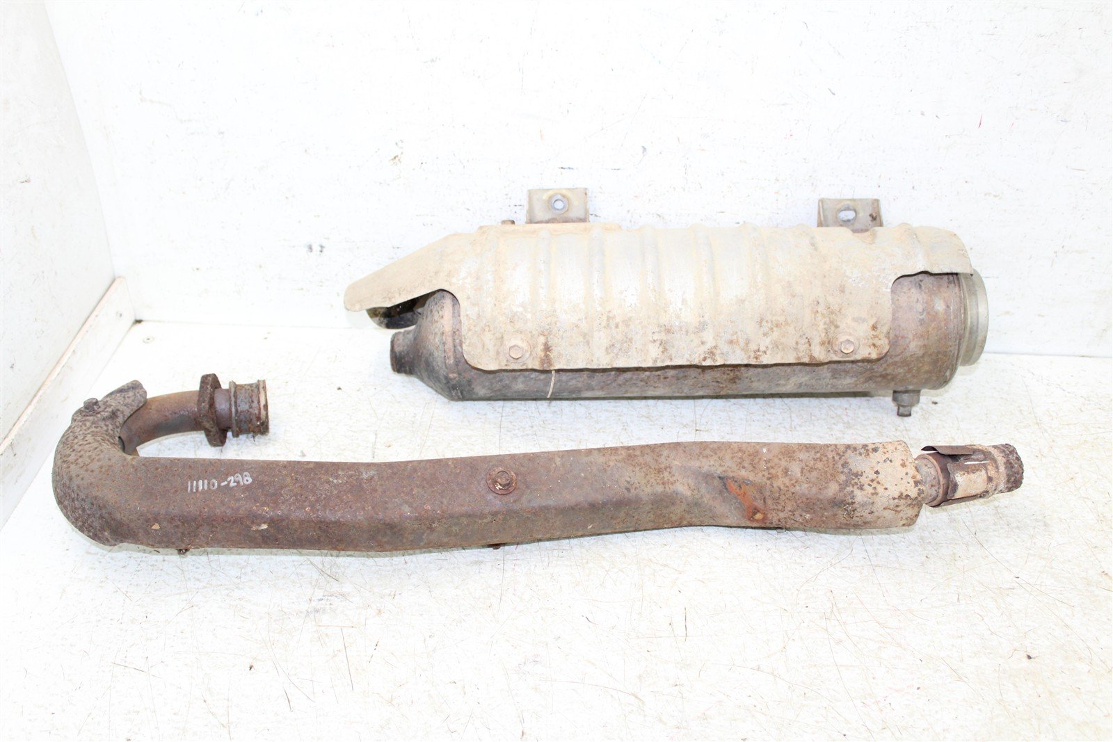 2004 Honda Rancher 350 ES Exhaust Head Pipe Silencer Muffler 11110