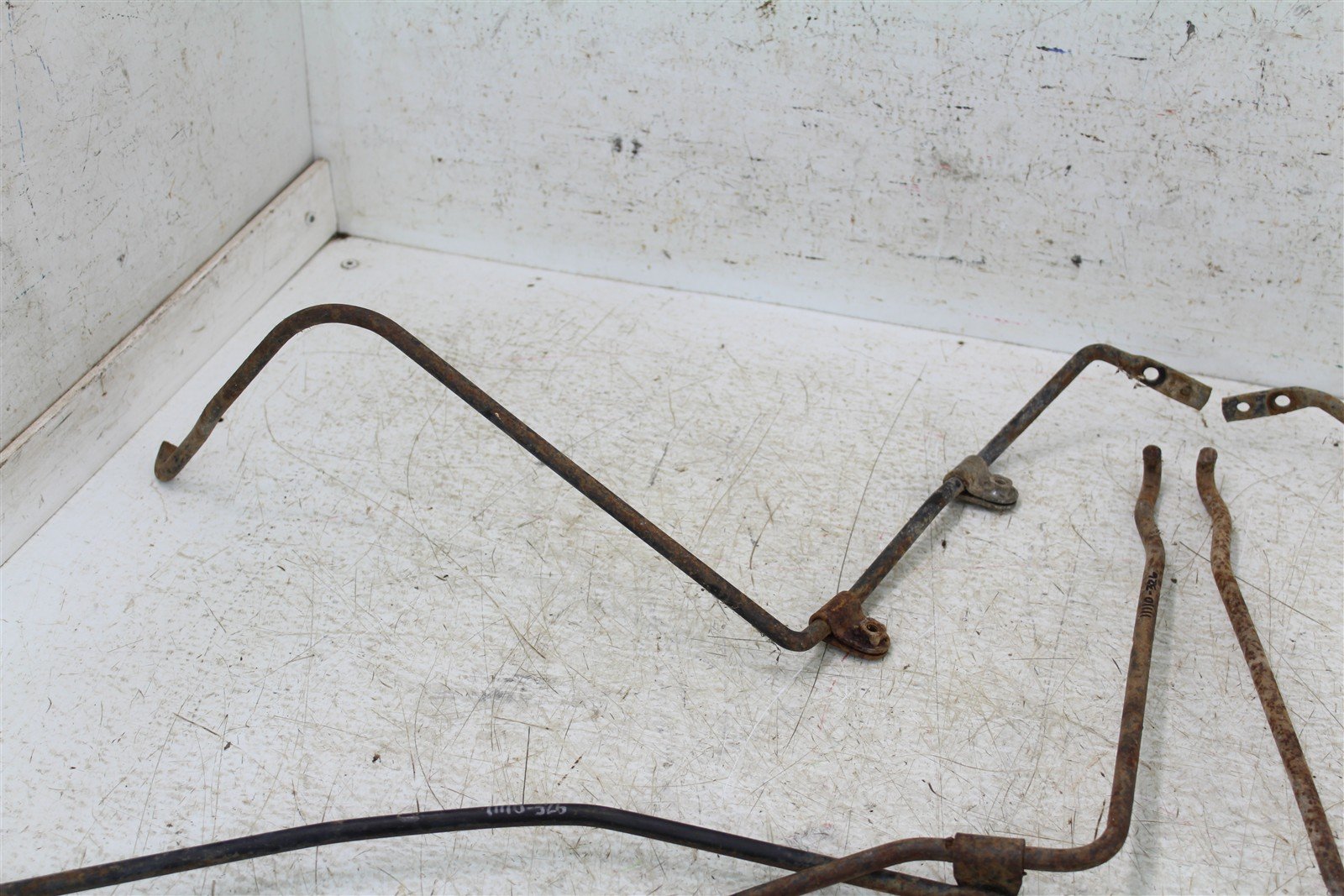 2004 Honda Rancher 350 ES Fender Support Mounts Brackets Stays 11110