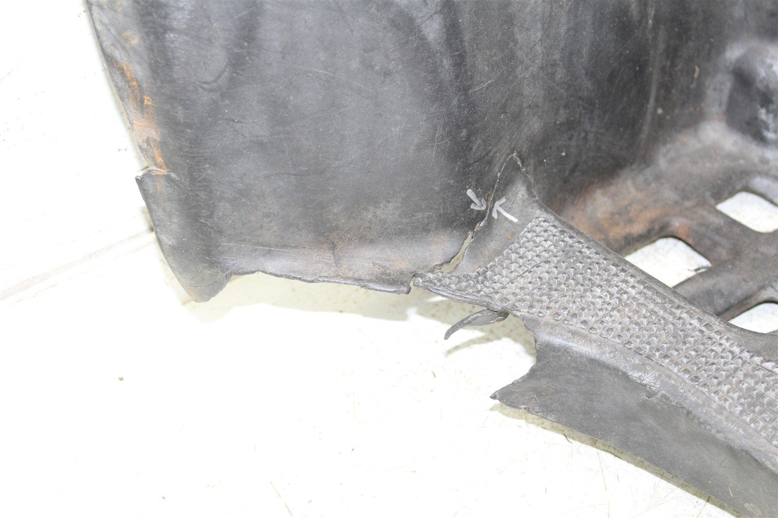 2004 Honda Rancher 350 ES Left & Right Foot Well Rests 11110