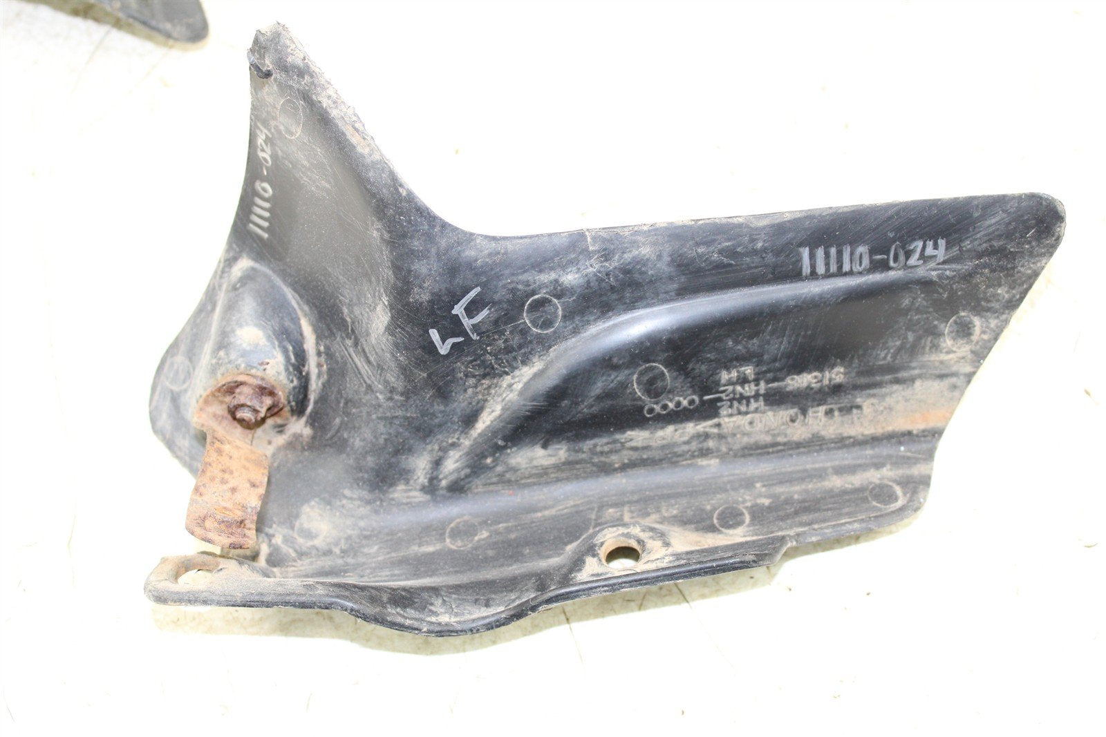 2004 Honda Rancher 350 ES Front Control A Arm Guards Left Right 11110
