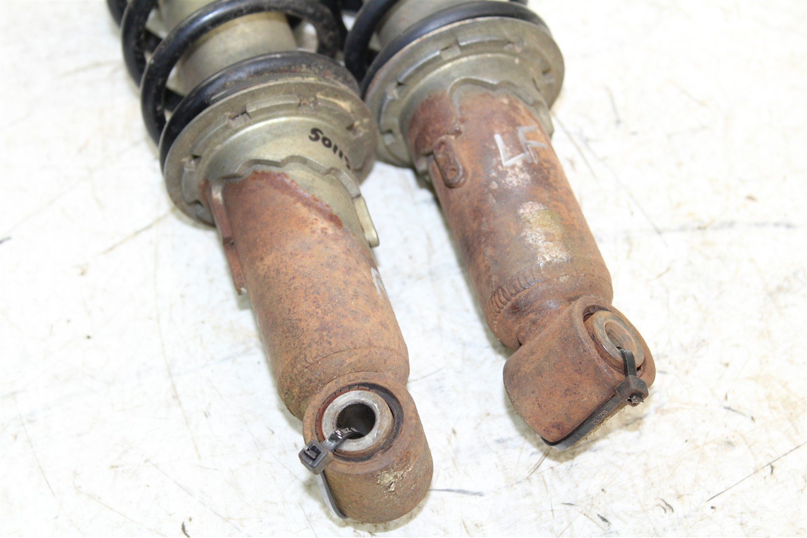 2002 Yamaha Big Bear 400 4x4 Front Shocks Spring Absorber Left Right 50115
