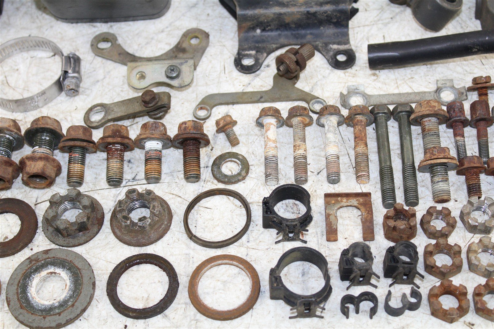 2002 Yamaha Big Bear 400 4x4 Chassis Bolt Kit Hardware Speedometer Bracket 50115