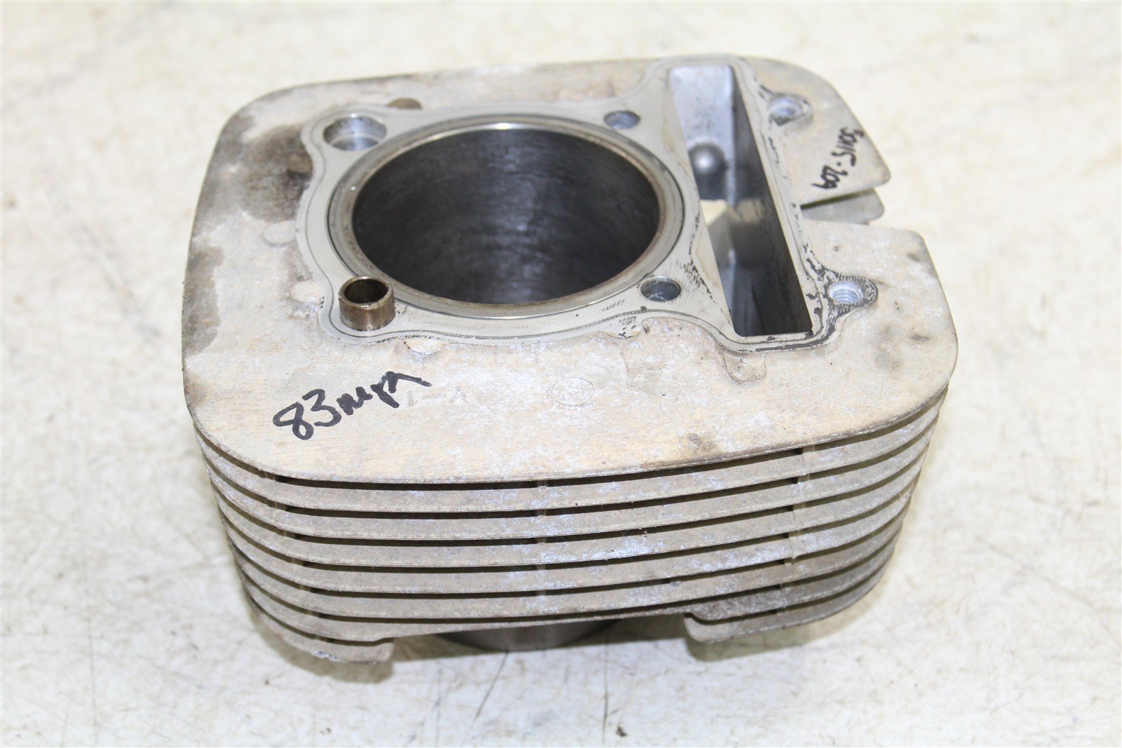 2002 Yamaha Big Bear 400 4x4 Engine Cylinder Jug 50115