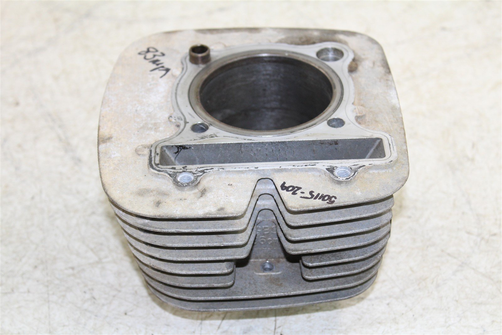 2002 Yamaha Big Bear 400 4x4 Engine Cylinder Jug 50115
