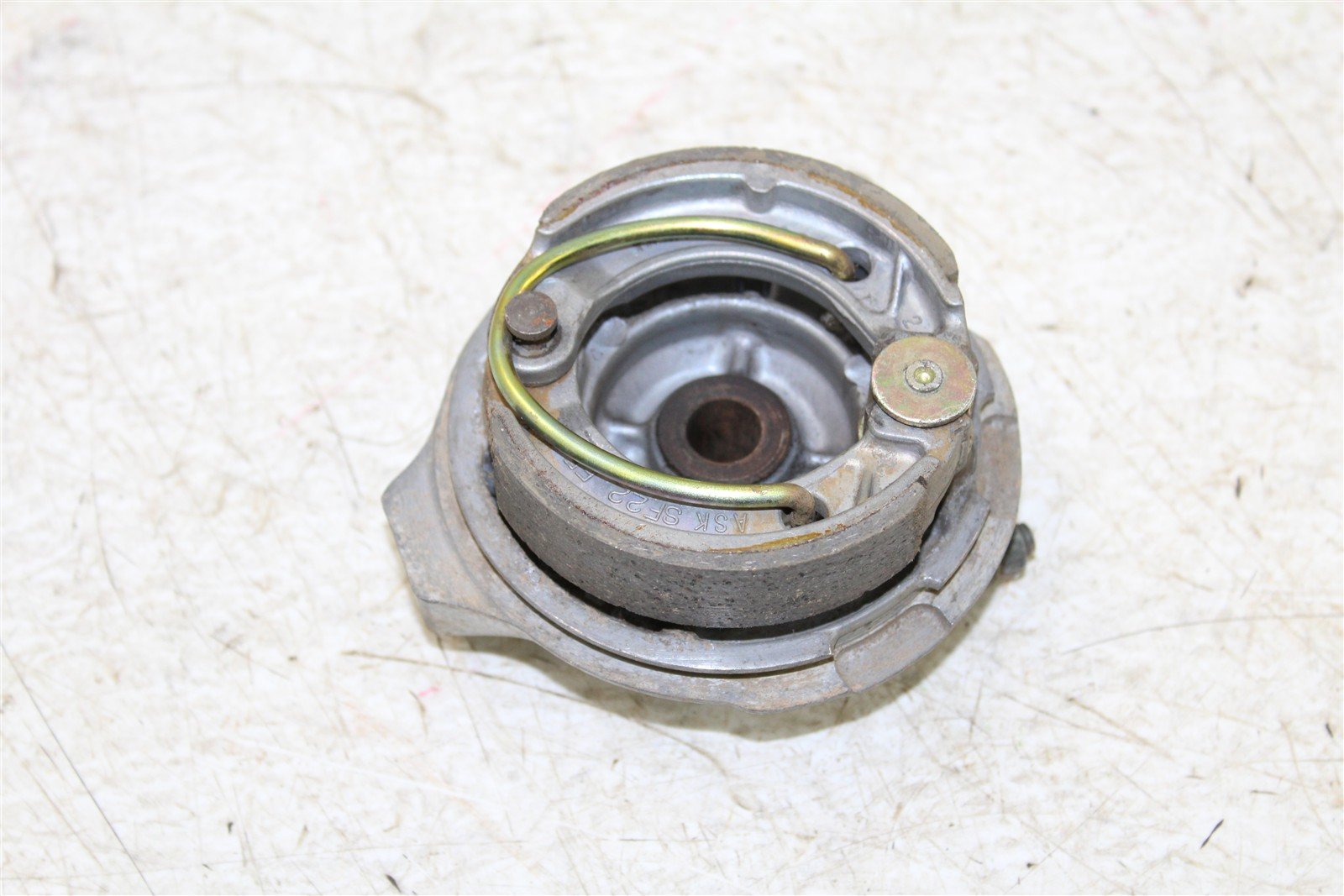 2006 Yamaha TTR 50 E Rear Brake Drum Plate Panel Shoes Mount 55070