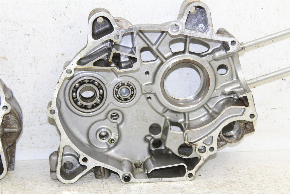 2006 Yamaha TTR 50 E Engine Cases Crankcase Motor Left Right 55070