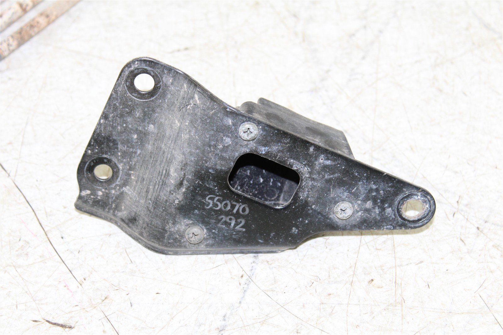 2006 Yamaha TTR 50 E Motor Mounts Engine Brackets Hardware 55070