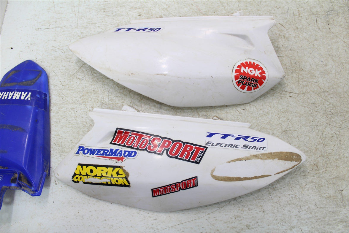 2006 Yamaha TTR 50 E Fender Set Rear Number Plates Left Tank Shroud 55070