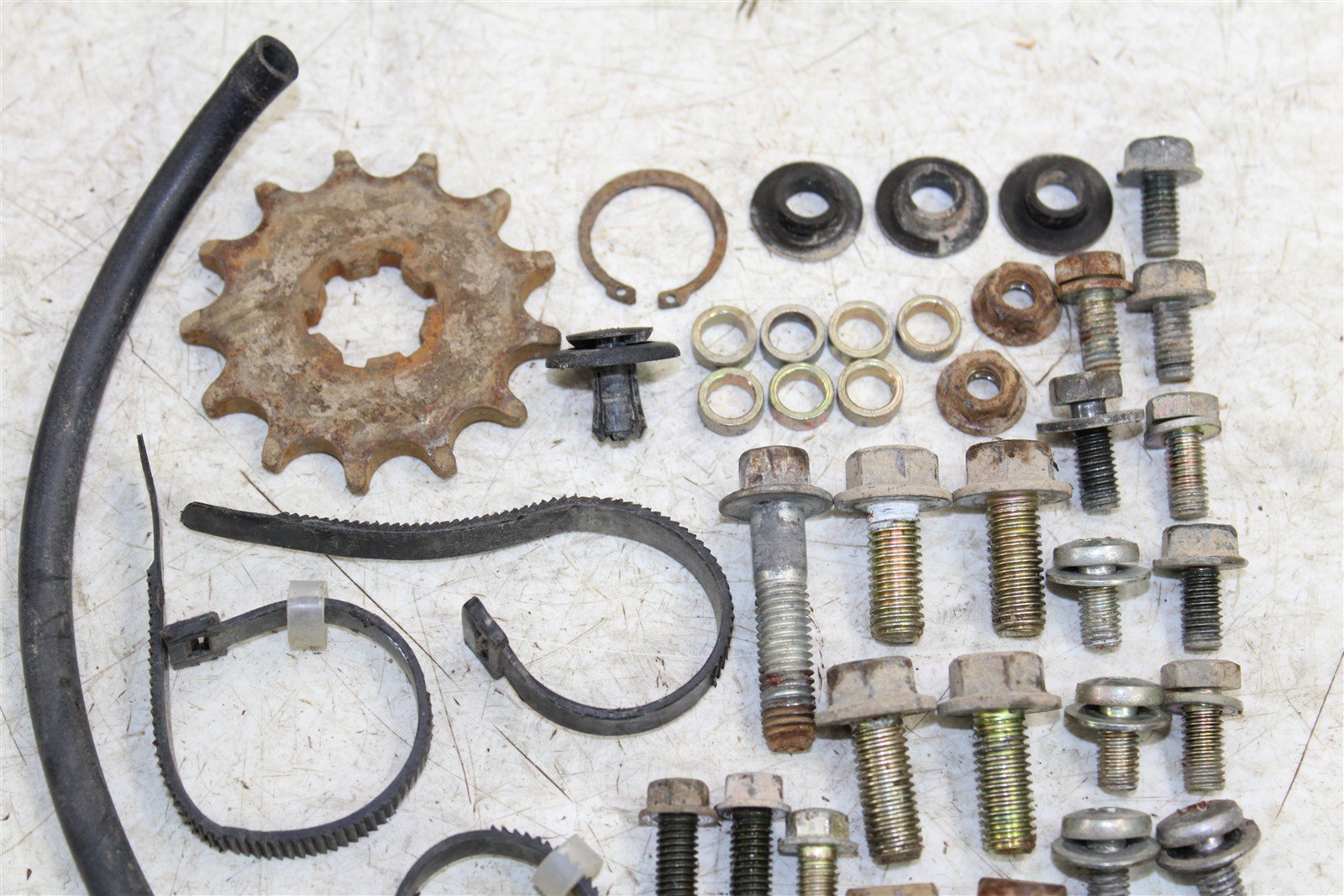 2006 Yamaha TTR 50 E Chassis Bolt Kit Hardware Sprocket Hose 55070