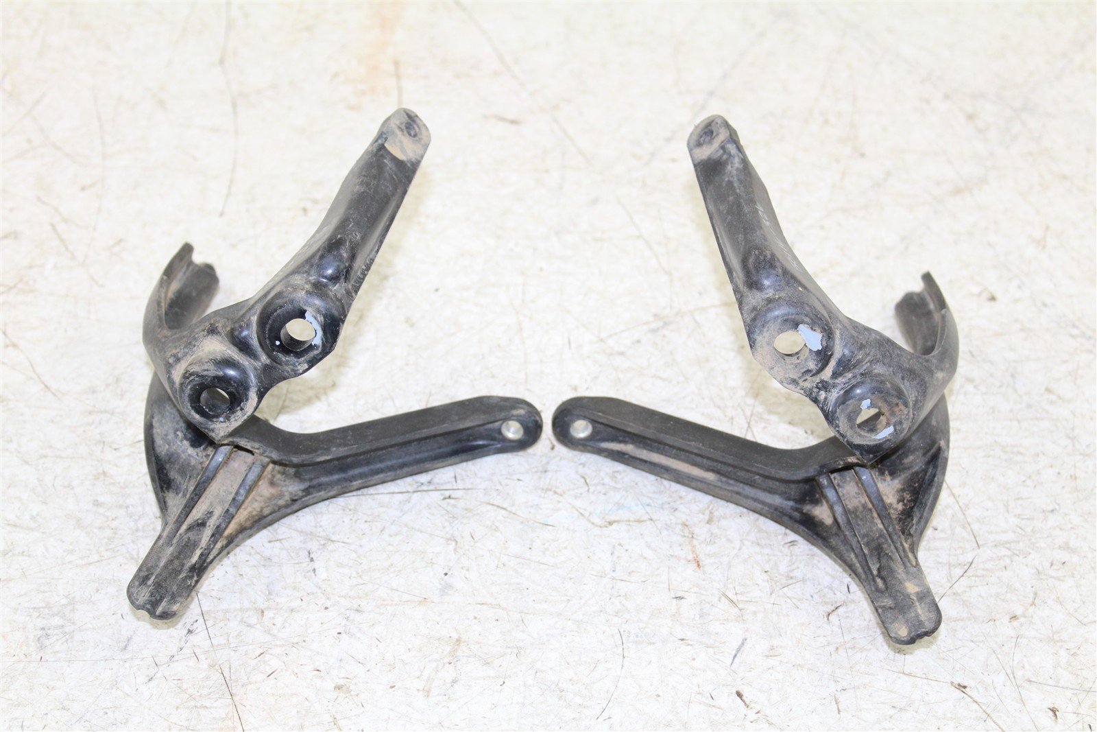 2008 Yamaha Raptor 250 Front Fender Support Mounts Brackets 50116
