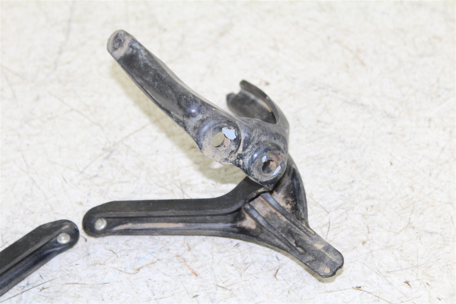 2008 Yamaha Raptor 250 Front Fender Support Mounts Brackets 50116