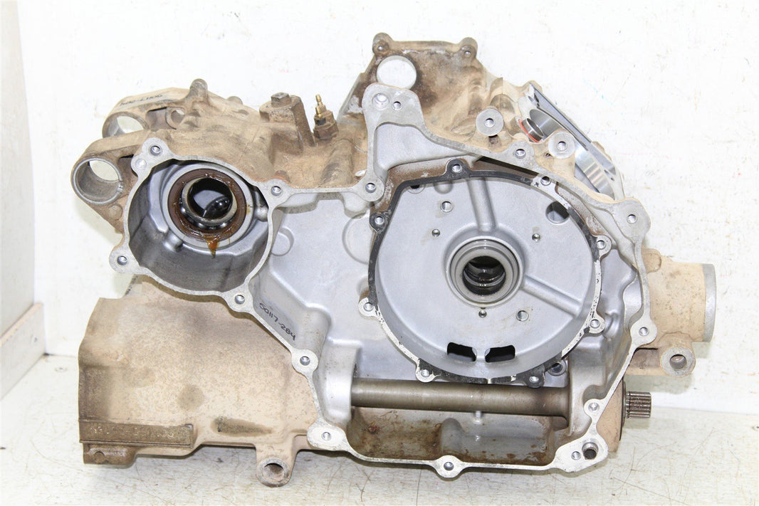 2004 Yamaha Bruin 350 4x4 Engine Cases Crankcase Left Right 50117