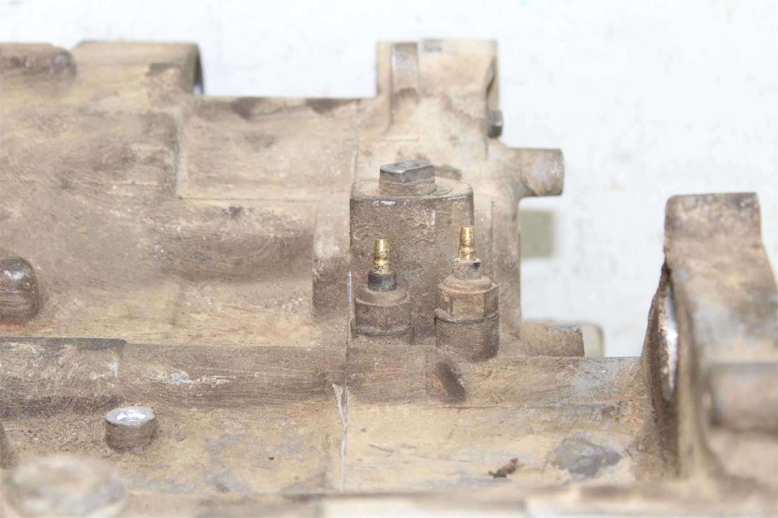 2004 Yamaha Bruin 350 4x4 Engine Cases Crankcase Left Right 50117