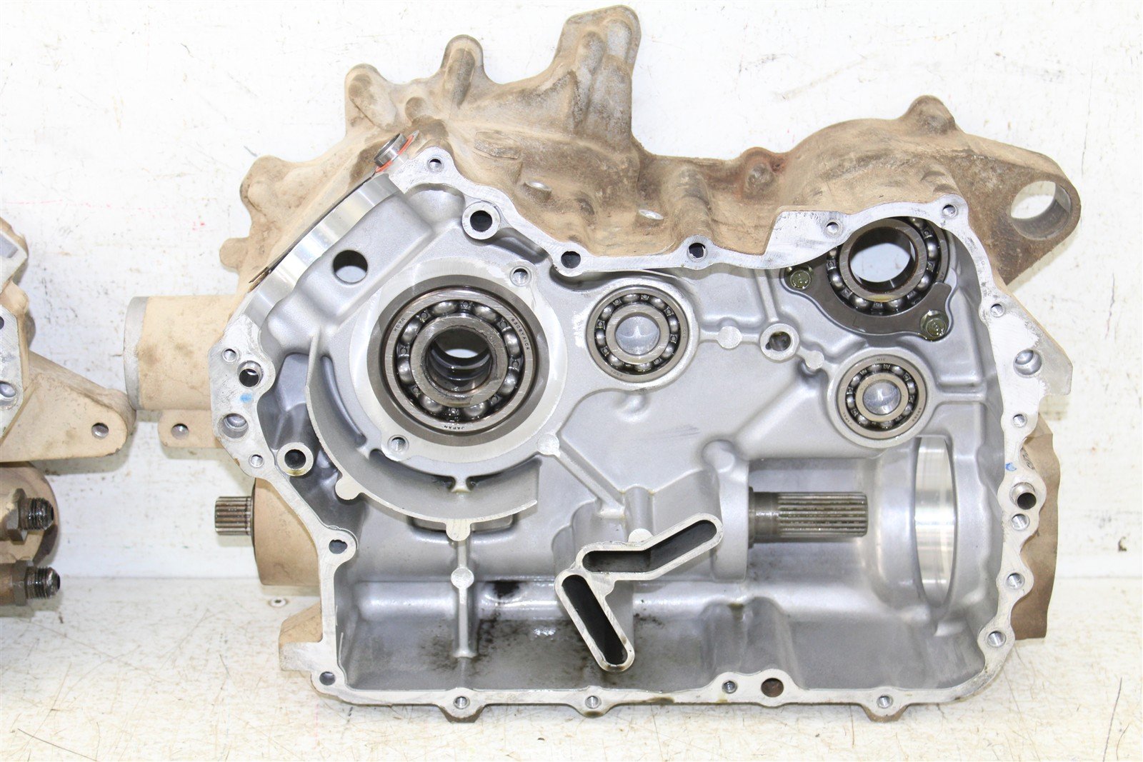 2004 Yamaha Bruin 350 4x4 Engine Cases Crankcase Left Right 50117