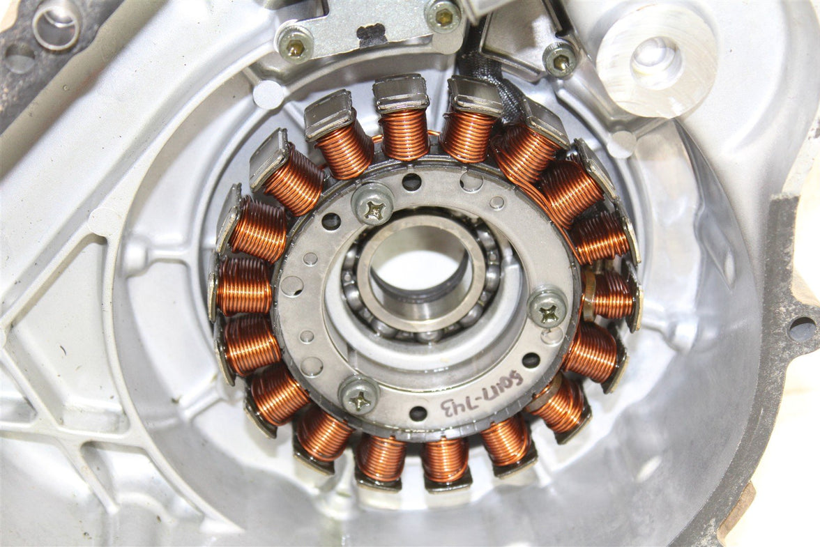 2004 Yamaha Bruin 350 4x4 Stator Magneto Generator Coil w/ Cover 50117