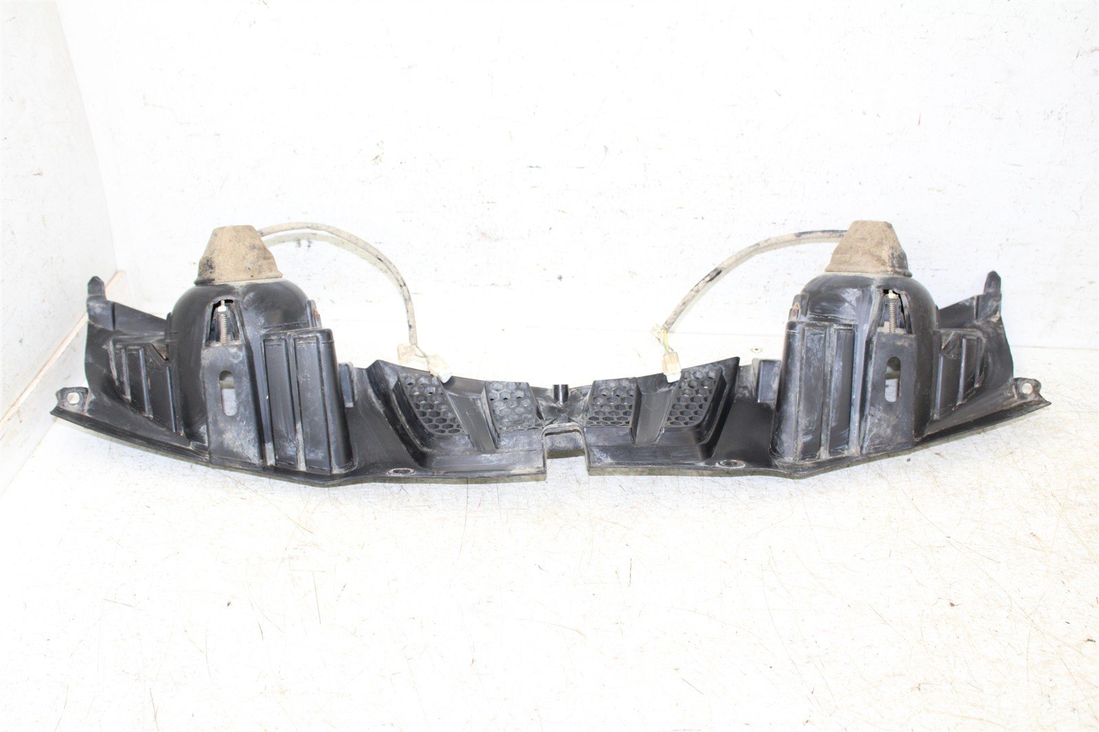 2004 Yamaha Bruin 350 4x4 Headlights Head Lights w/ Plastic Grille 50117