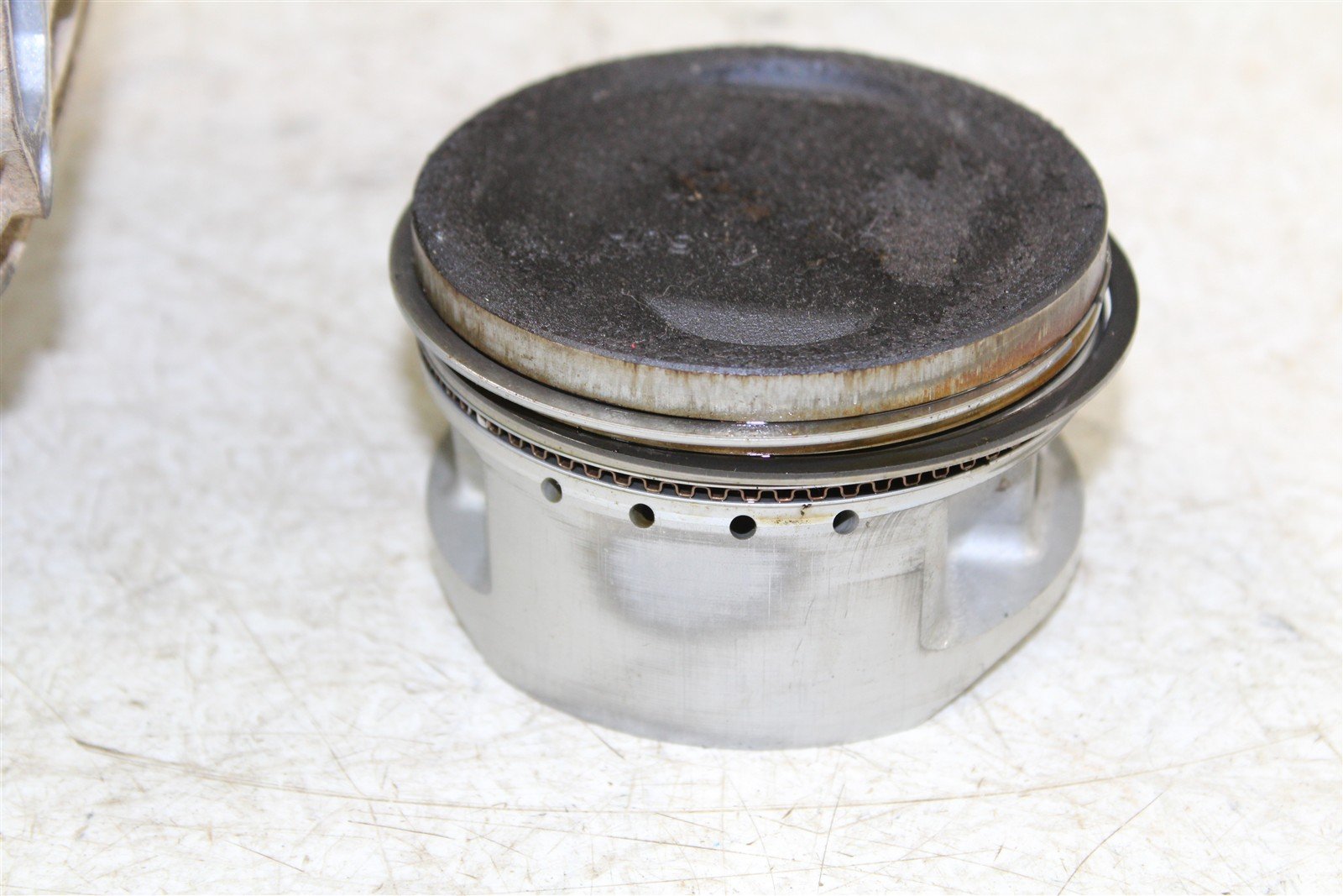 2004 Yamaha Bruin 350 4x4 Engine Cylinder Jug w/ Piston 50117