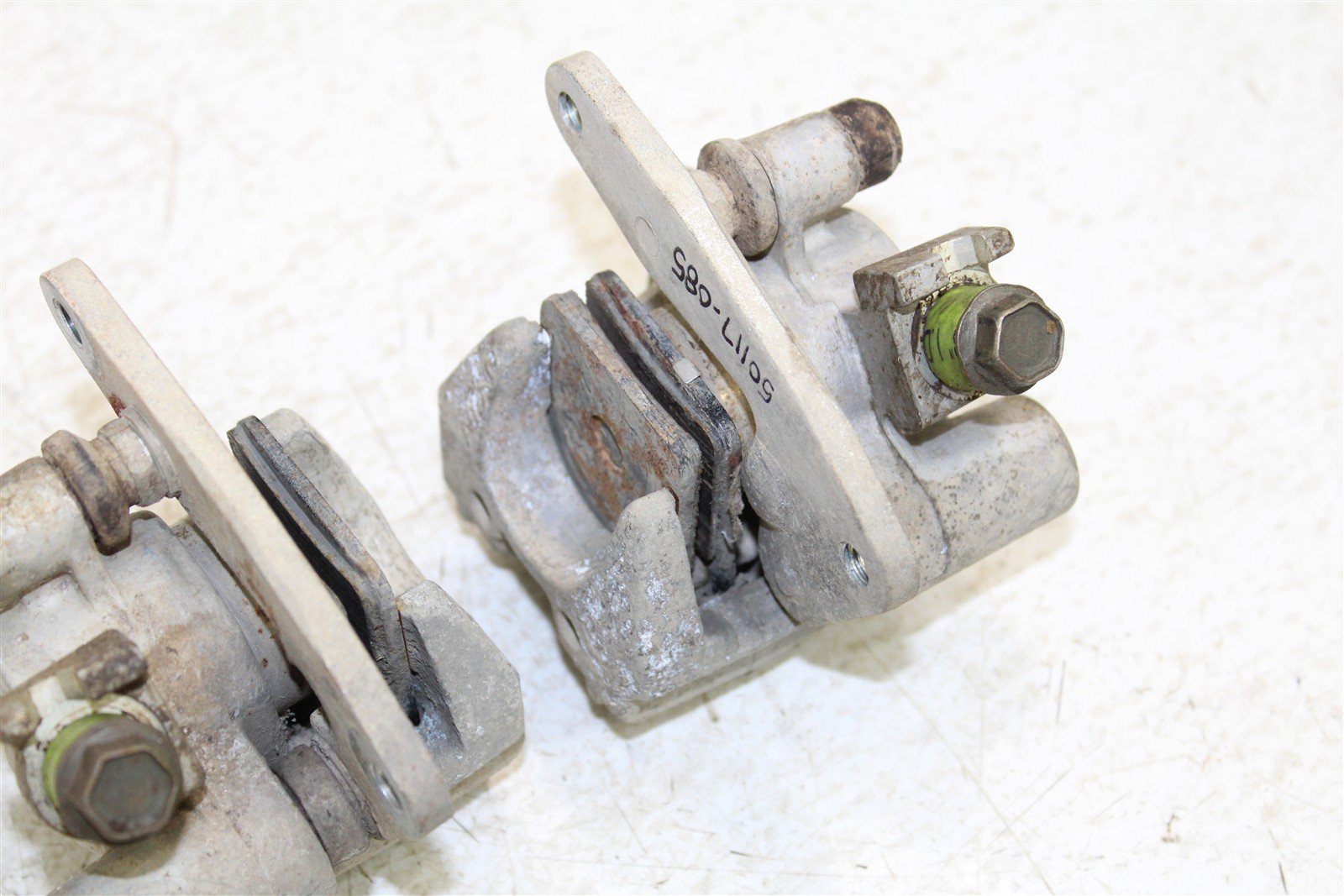 2004 Yamaha Bruin 350 4x4 Front Brake Calipers Set Left Right 50117