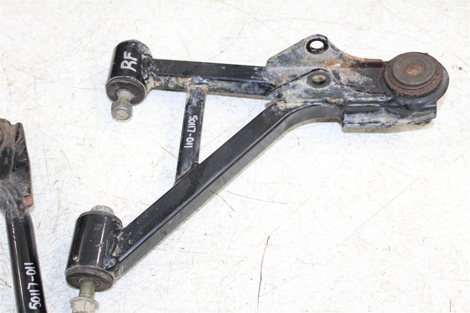2004 Yamaha Bruin 350 4x4 Front Right Control A Arms Upper Lower 50117