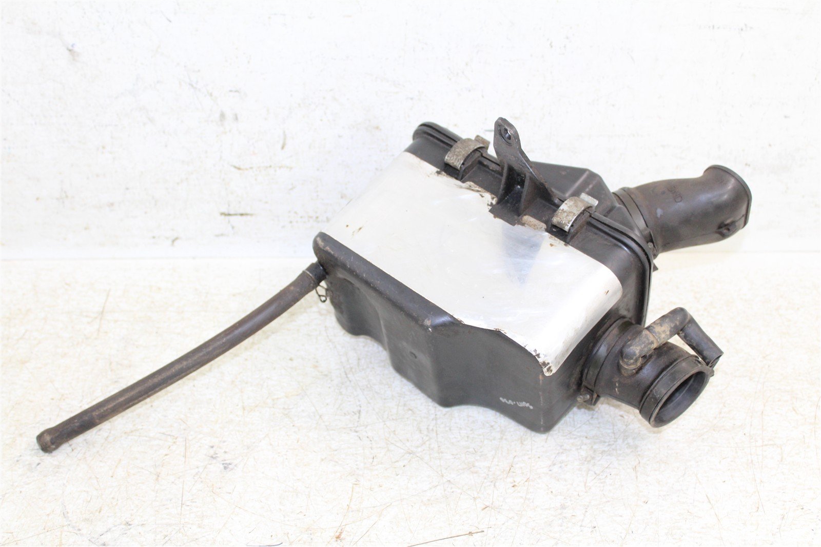2004 Yamaha Bruin 350 4x4 Air Box Intake Housing Boot Filter Cage 50117