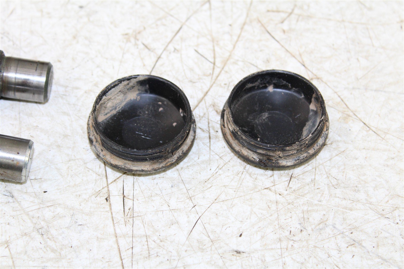 2004 Yamaha Wolverine 350 4x4 Swingarm Bolts Swing Arm Nut 50118