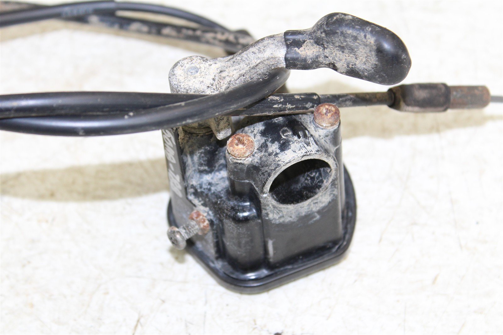 2004 Yamaha Wolverine 350 4x4 Throttle Lever Housing w/ Cable 50118