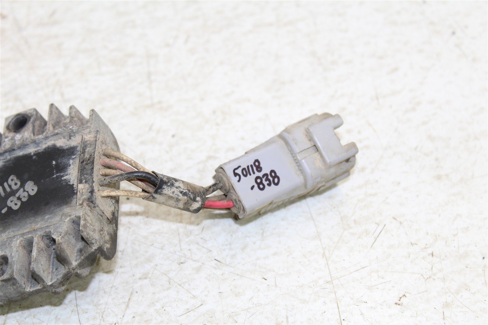 2004 Yamaha Wolverine 350 4x4 Voltage Regulator Rectifier 50118