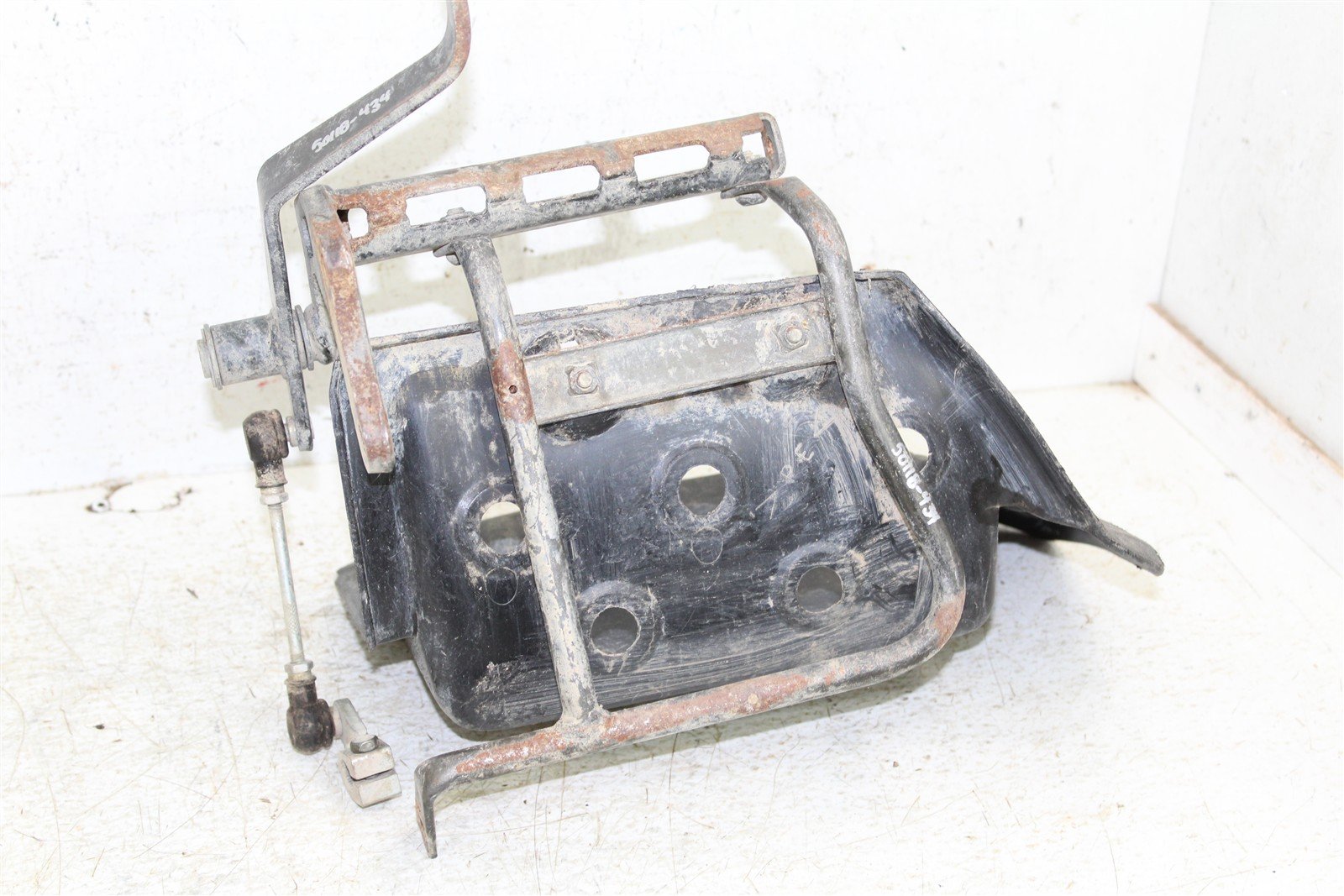 2004 Yamaha Wolverine 350 4x4 Left Heel Guard w/ Shifter 50118