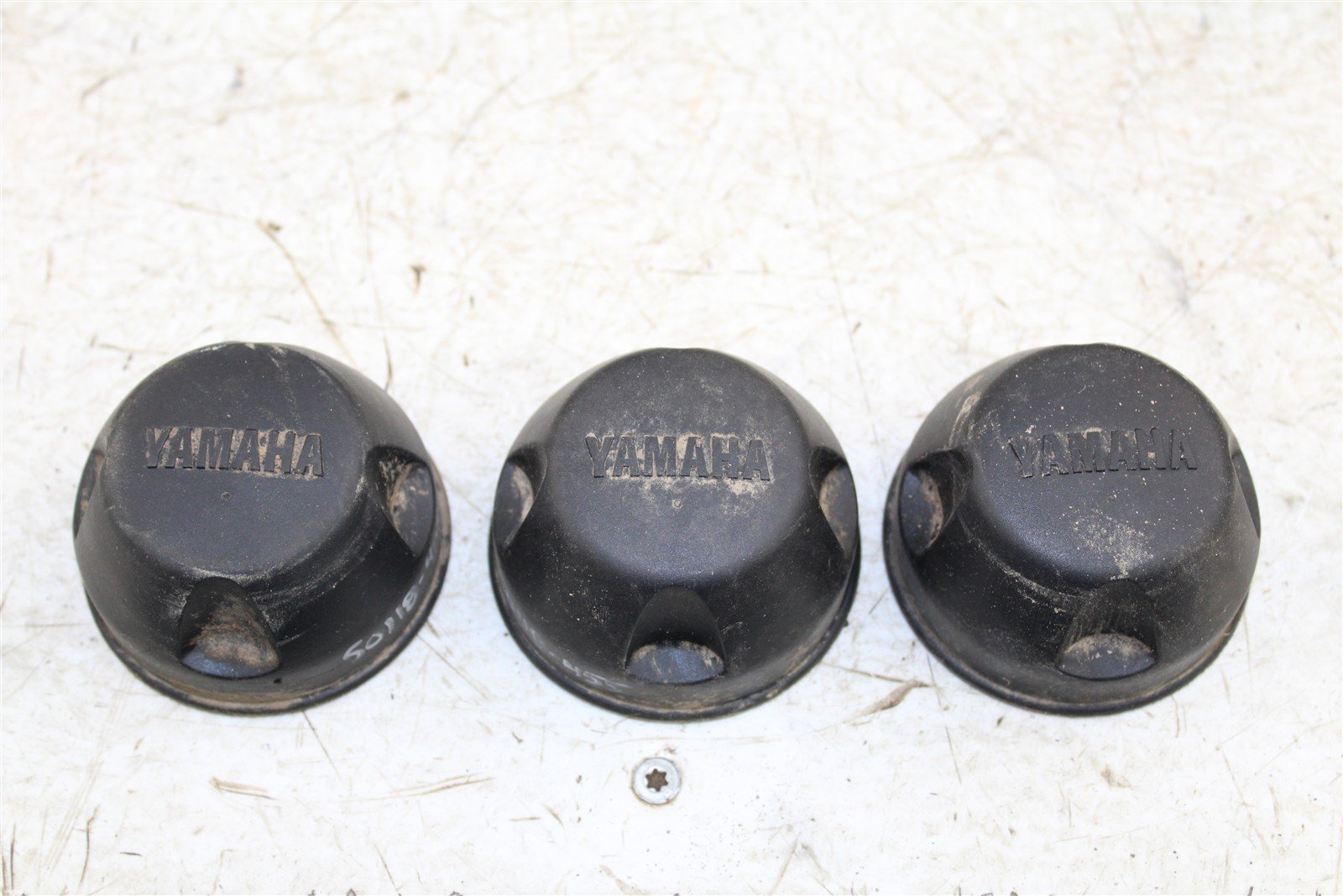 2004 Yamaha Wolverine 350 4x4 Hub Caps Front Rear 50118