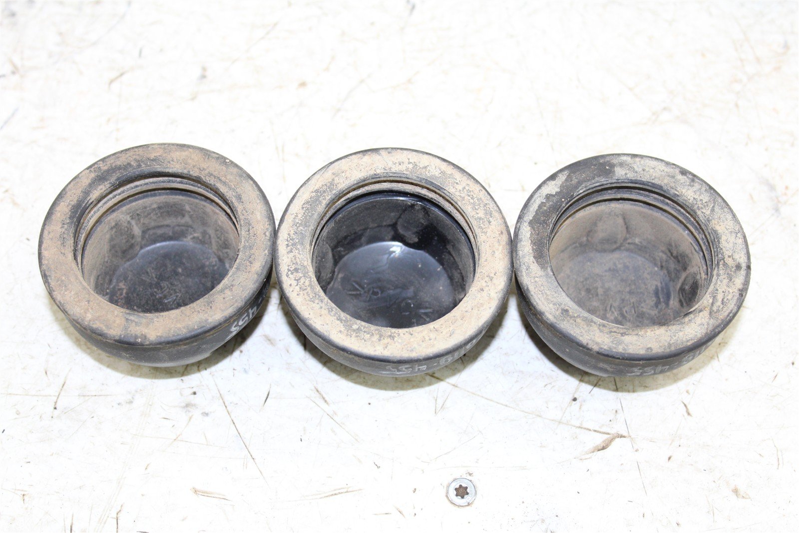 2004 Yamaha Wolverine 350 4x4 Hub Caps Front Rear 50118