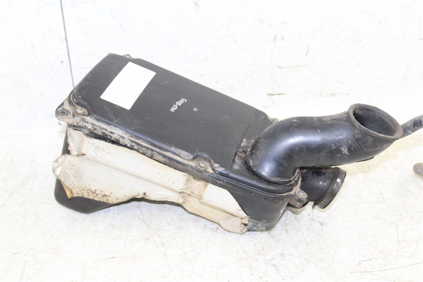 2004 Yamaha Wolverine 350 4x4 Air Box Intake Housing Boot Filter Cage 50118