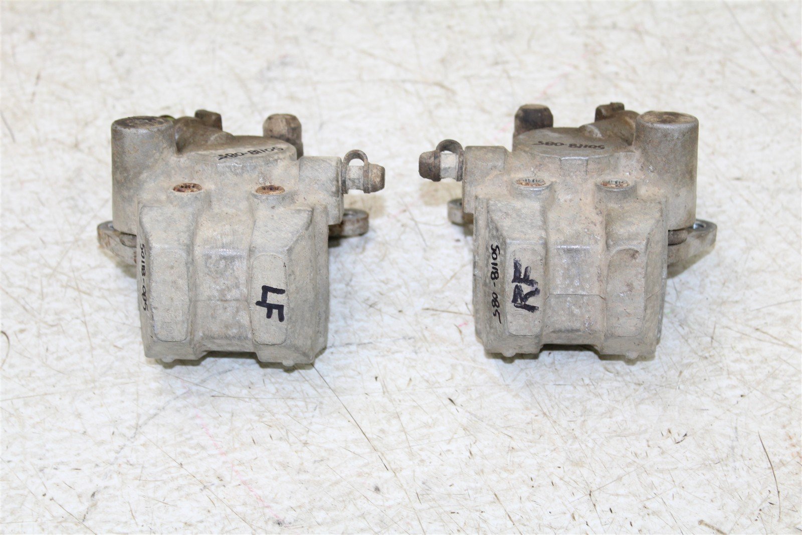 2004 Yamaha Wolverine 350 4x4 Front Brake Calipers Set Left Right 50118
