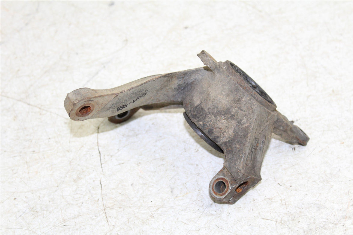 1995 Yamaha Wolverine 350 4x4 Front Right Knuckle Control Arm Mount 50119