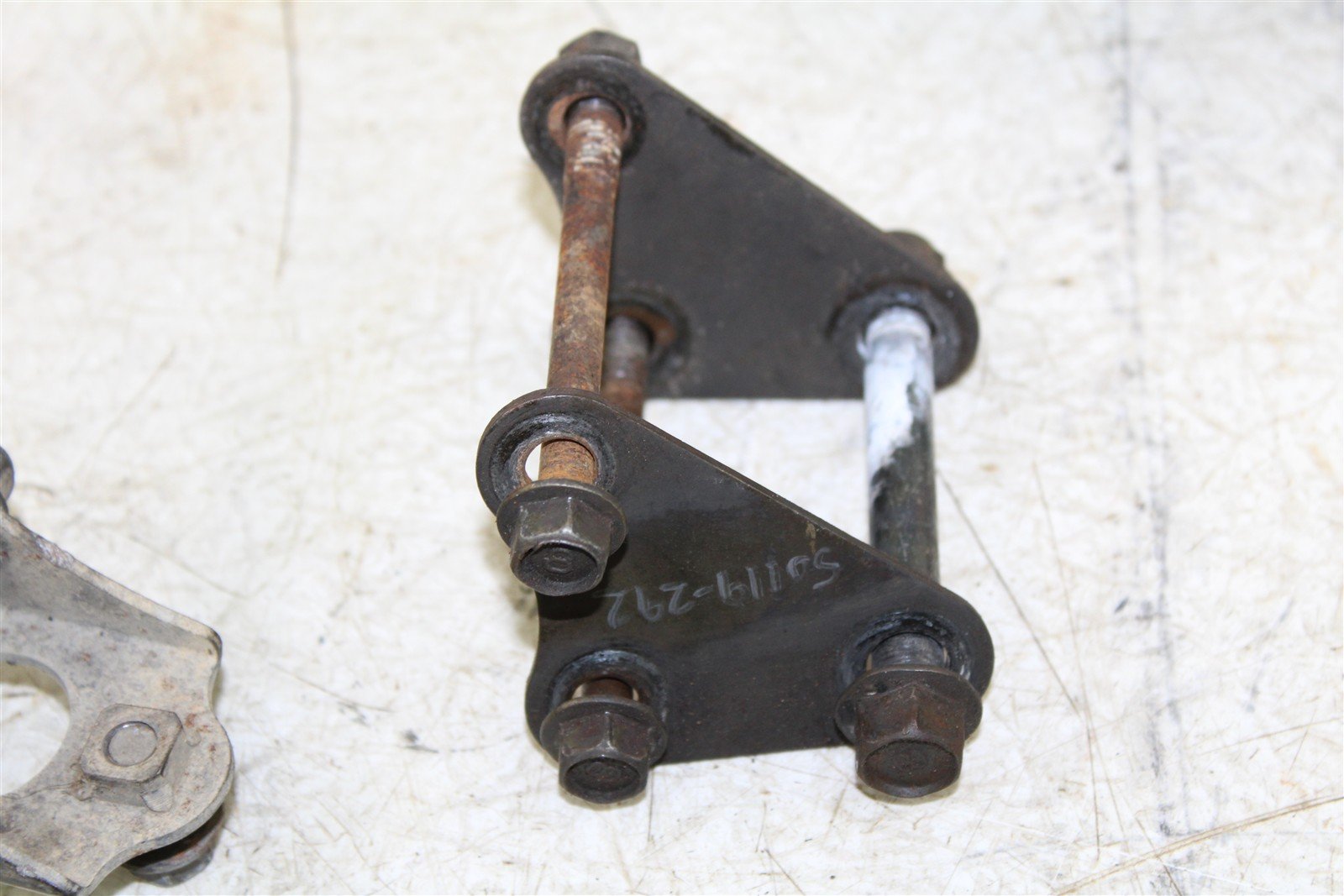 1995 Yamaha Wolverine 350 4x4 Engine Mounts Motor Brackets 50119