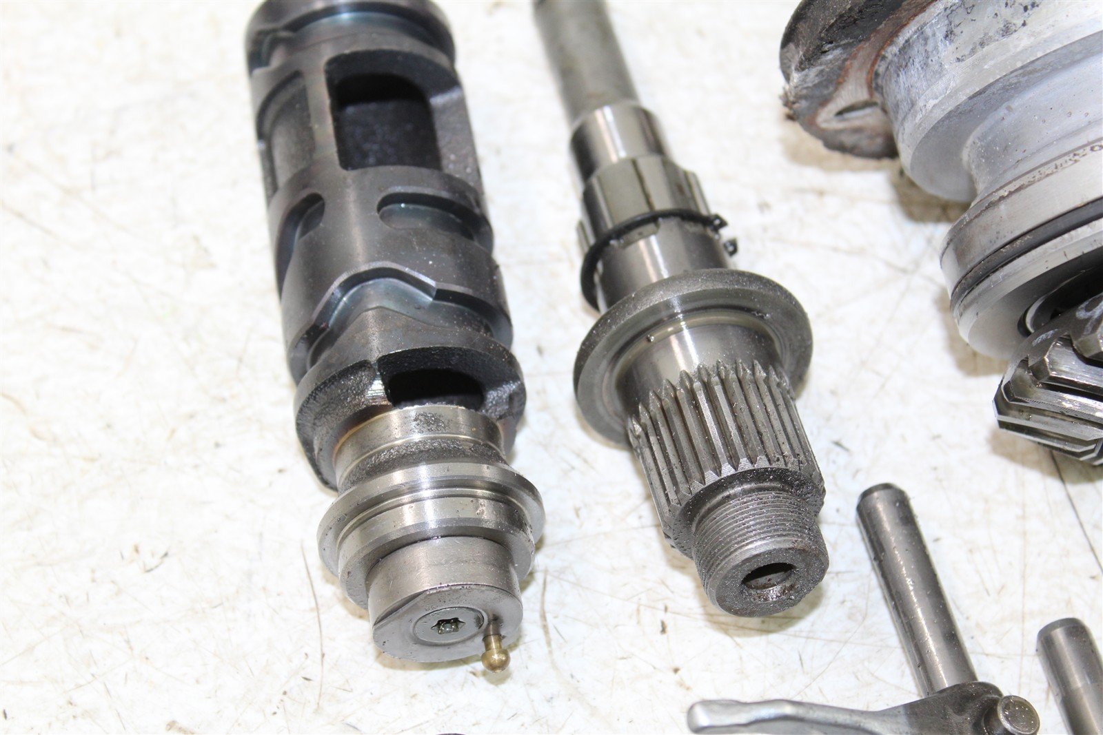 1995 Yamaha Wolverine 350 4x4 Transmission Gears Shift Shaft Forks Drum 50119
