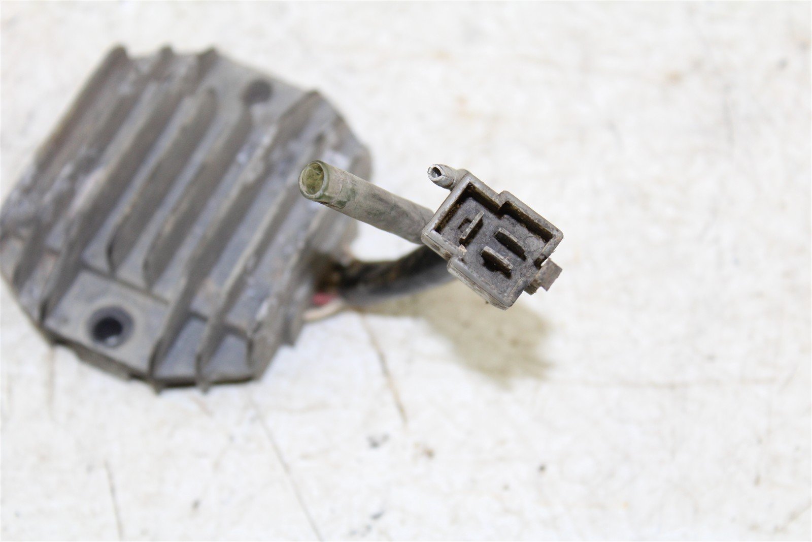1995 Yamaha Wolverine 350 4x4 Voltage Regulator Rectifier 50119