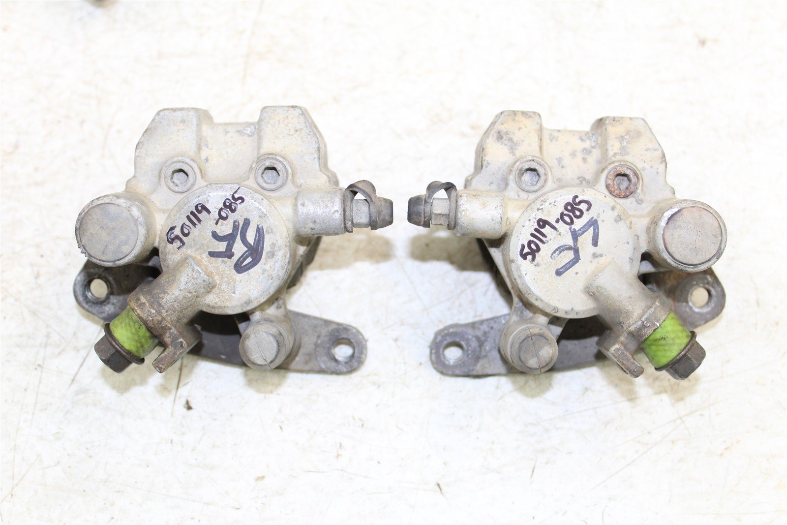 1995 Yamaha Wolverine 350 4x4 Front Brake Calipers Set Left Right 50119