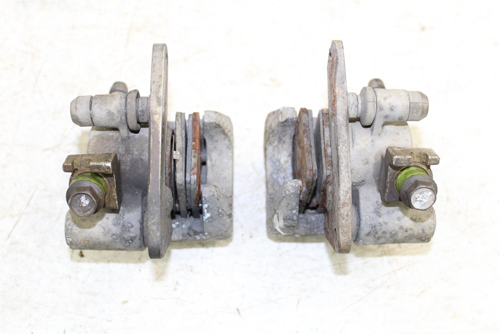 1995 Yamaha Wolverine 350 4x4 Front Brake Calipers Set Left Right 50119