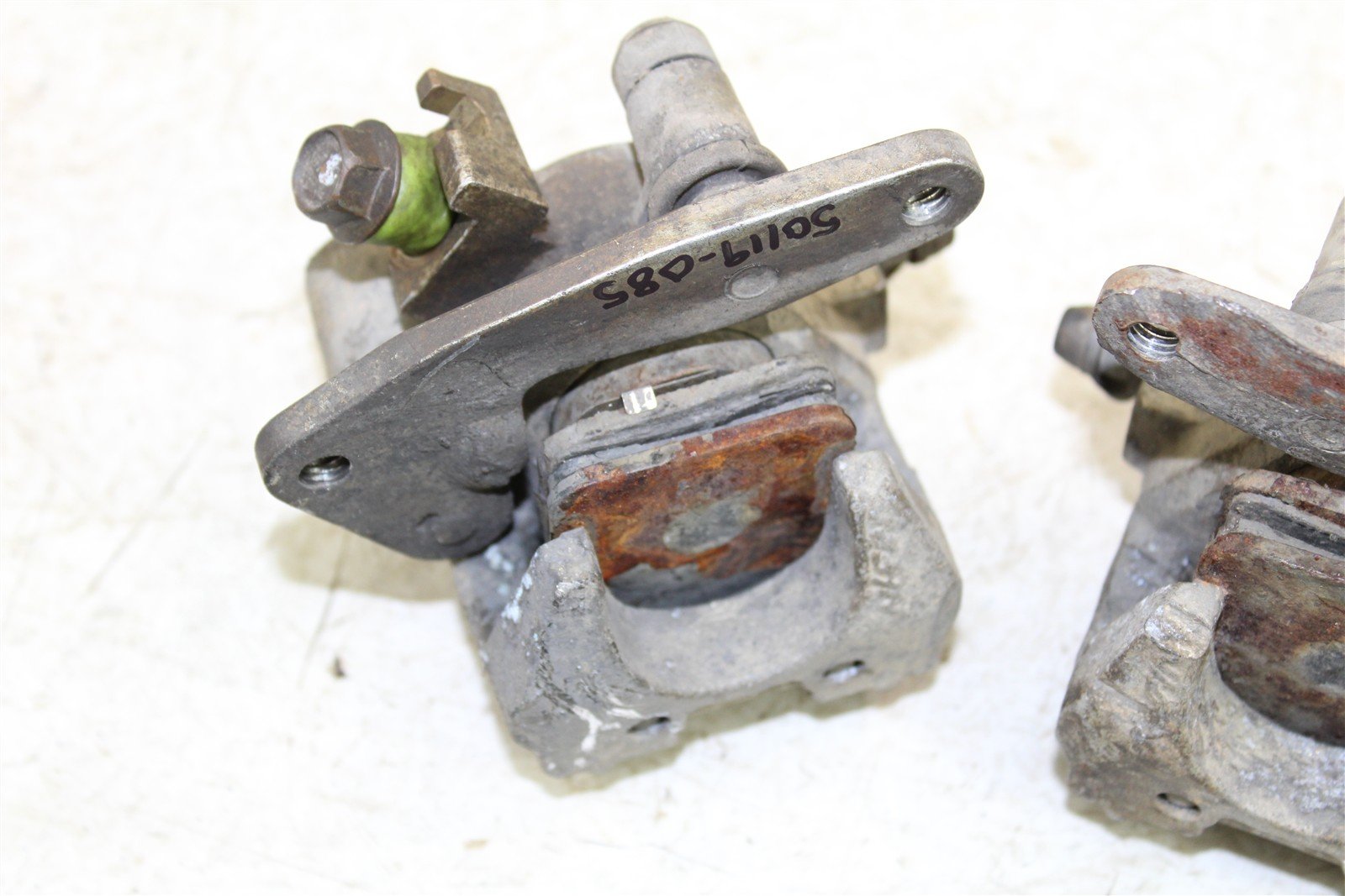 1995 Yamaha Wolverine 350 4x4 Front Brake Calipers Set Left Right 50119
