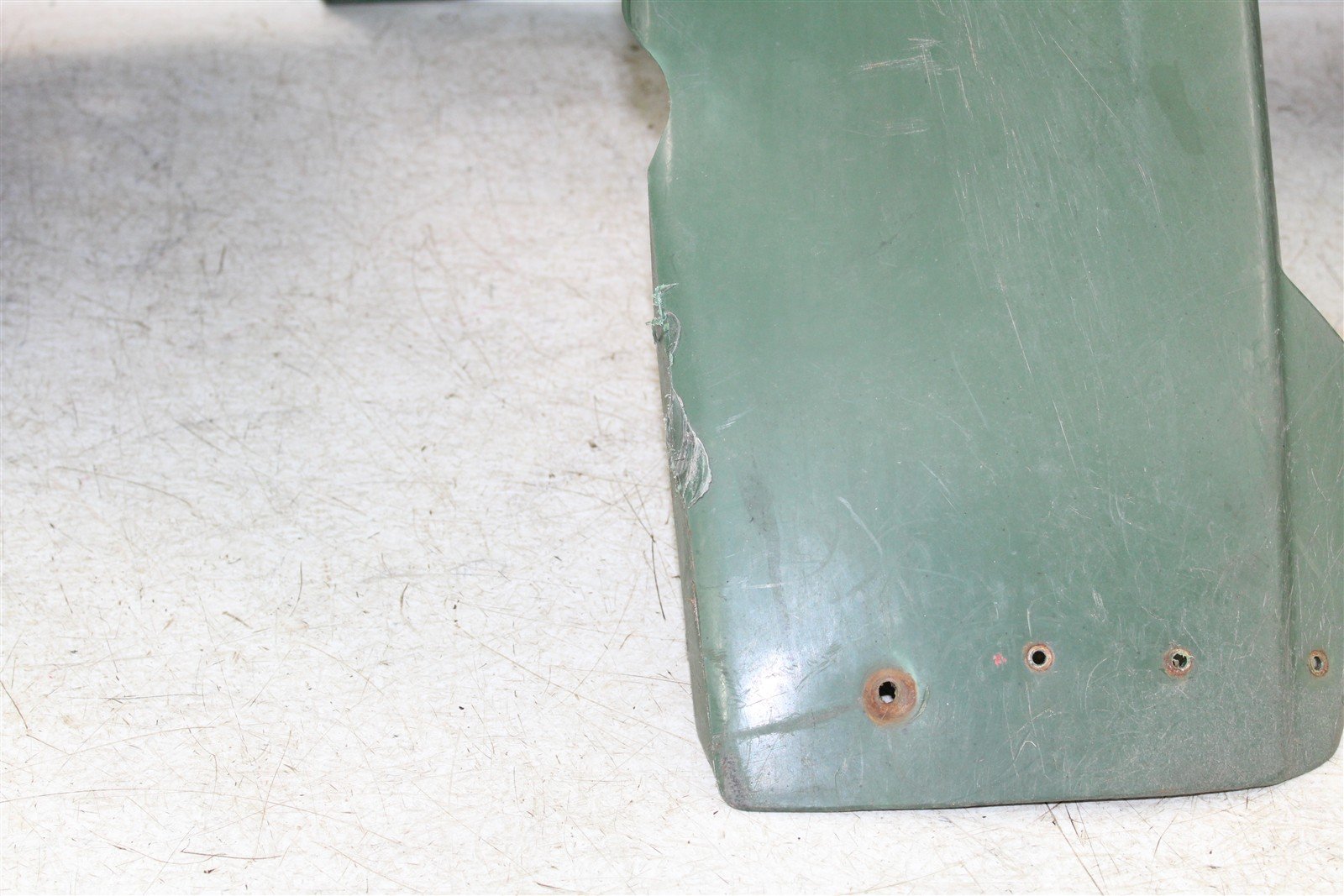1995 Yamaha Wolverine 350 4x4 Front Fender Plastic 50119