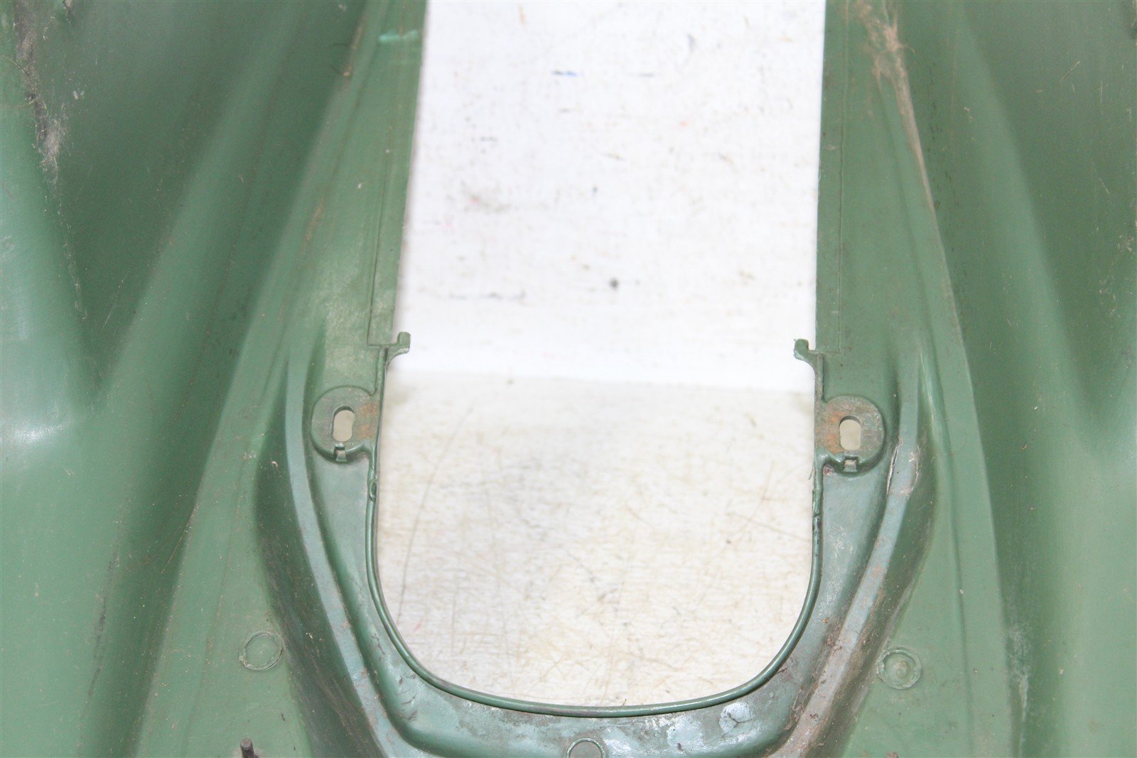 1995 Yamaha Wolverine 350 4x4 Front Fender Plastic 50119