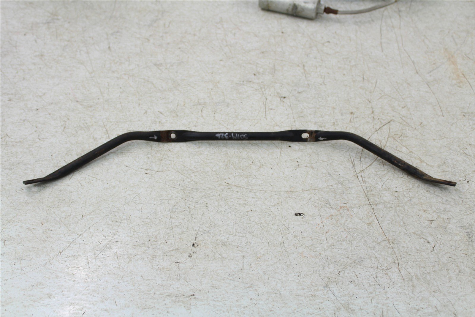 1995 Yamaha Wolverine 350 4x4 Front Fender Support Mount Bracket 50119