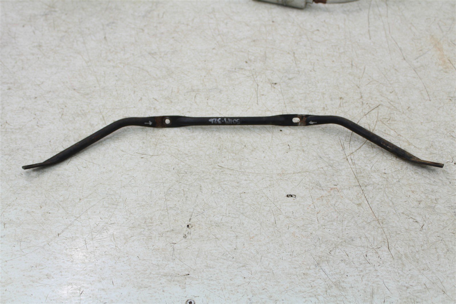 1995 Yamaha Wolverine 350 4x4 Front Fender Support Mount Bracket 50119