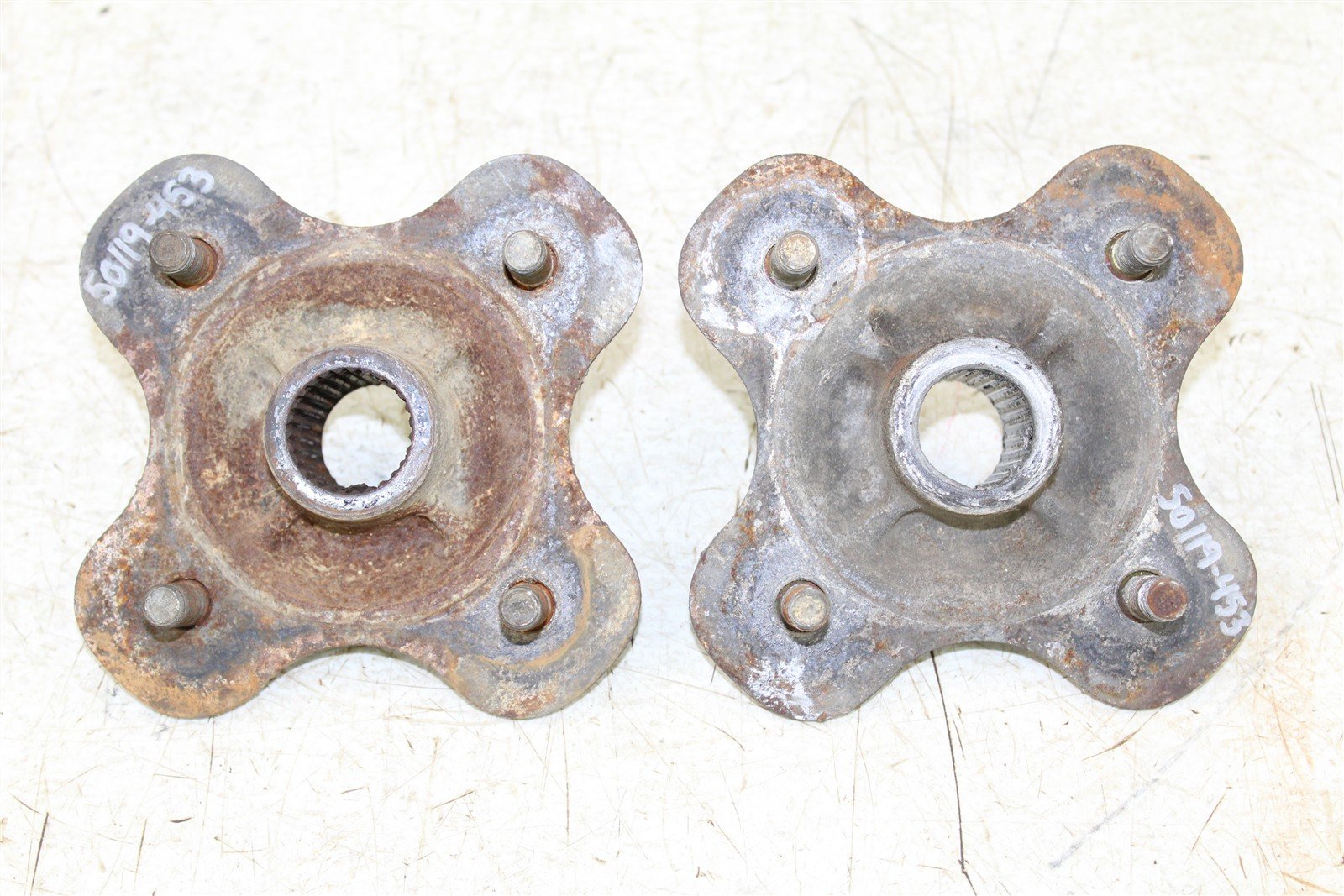 1995 Yamaha Wolverine 350 4x4 Rear Hubs Wheel Mounts 50119