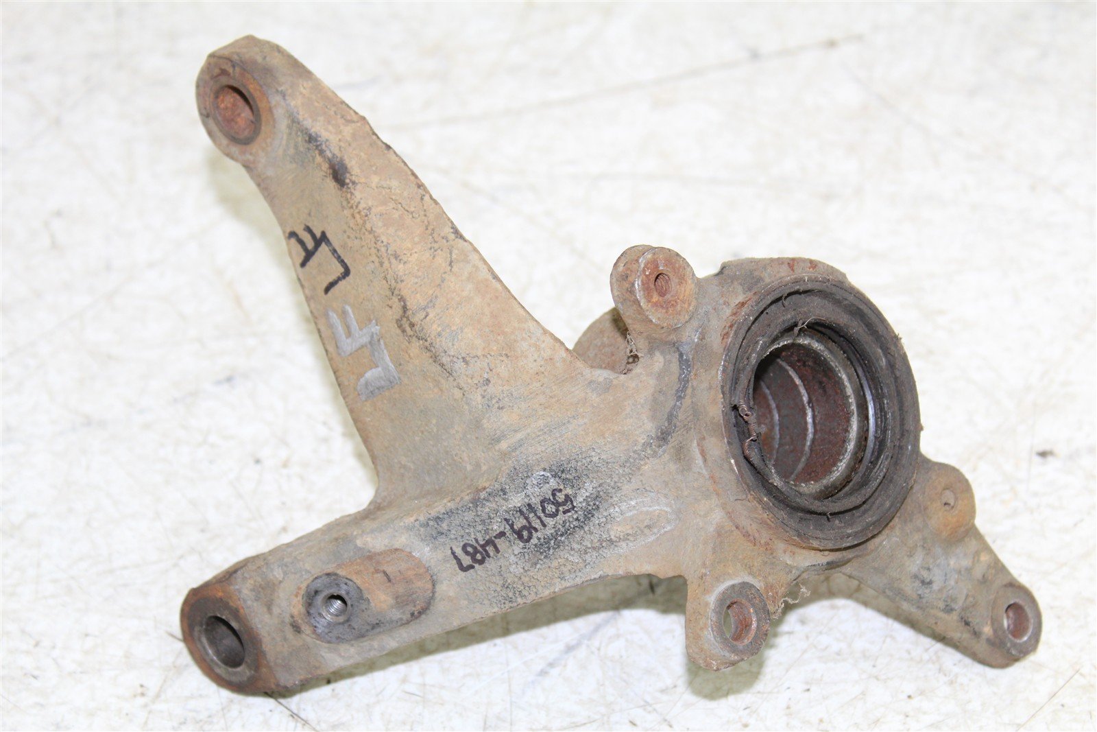 1995 Yamaha Wolverine 350 4x4 Front Left Knuckle Control Arm Mount 50119