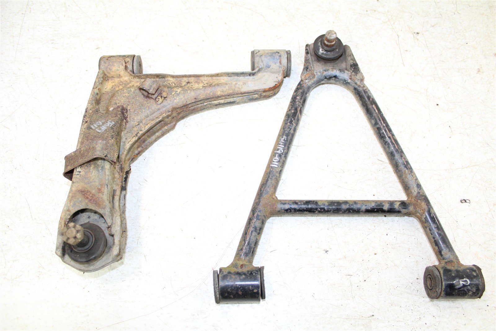 1995 Yamaha Wolverine 350 4x4 Front Right Control A Arms Upper Lower 50119