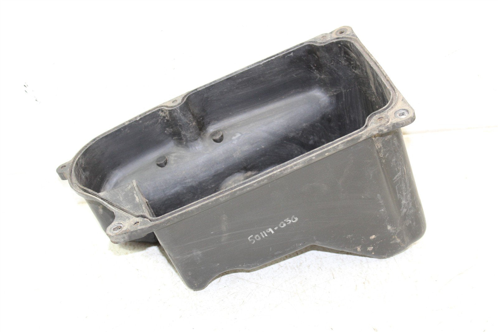 1995 Yamaha Wolverine 350 4x4 Air Box Intake Housing Boot Filter Cage 50119