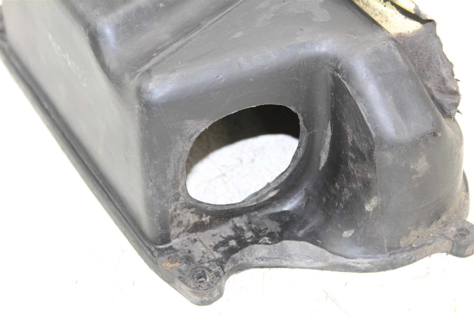 1995 Yamaha Wolverine 350 4x4 Air Box Intake Housing Boot Filter Cage 50119