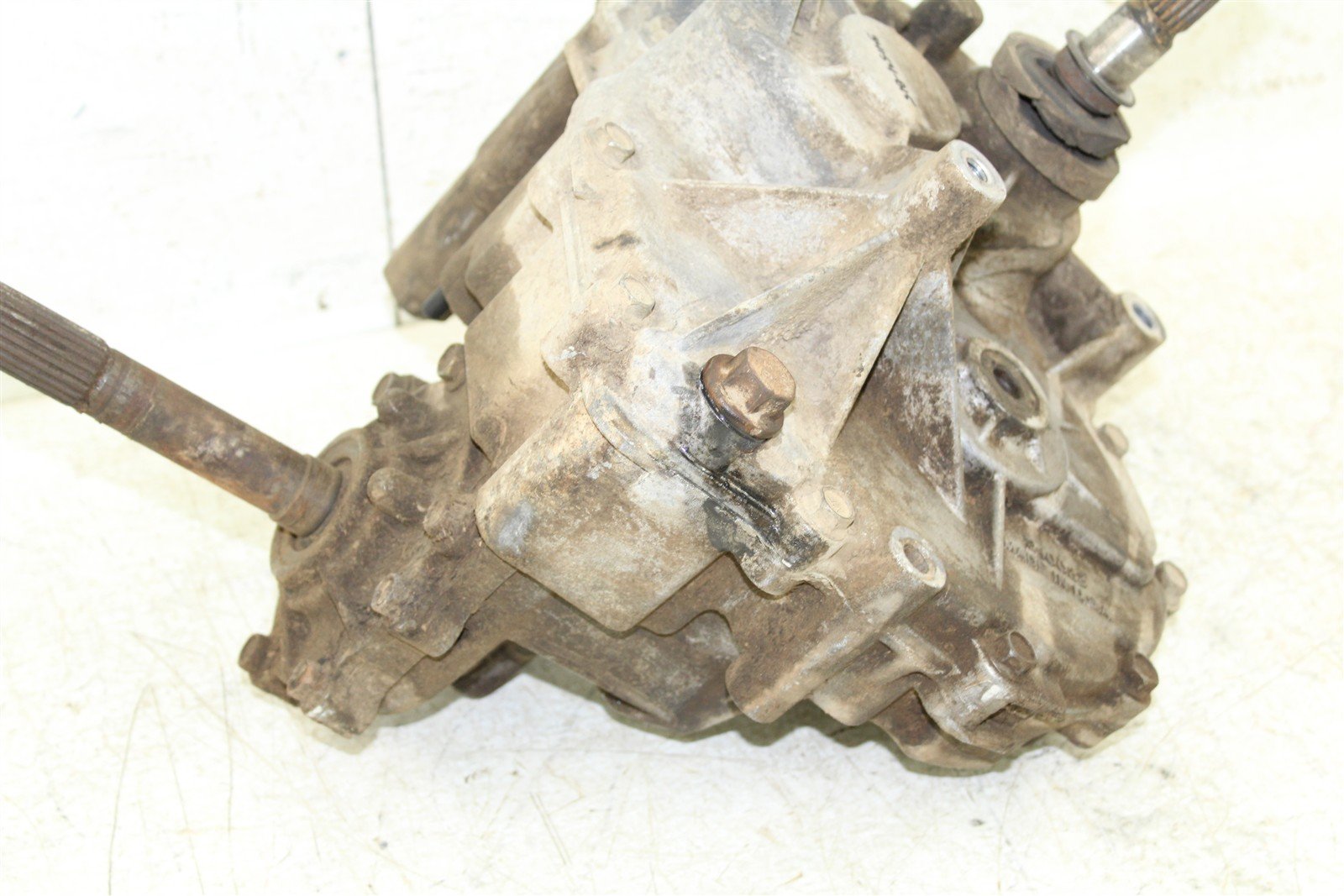 2001 Polaris Xplorer 400 4x4 Transmission Gear Box Case 34154