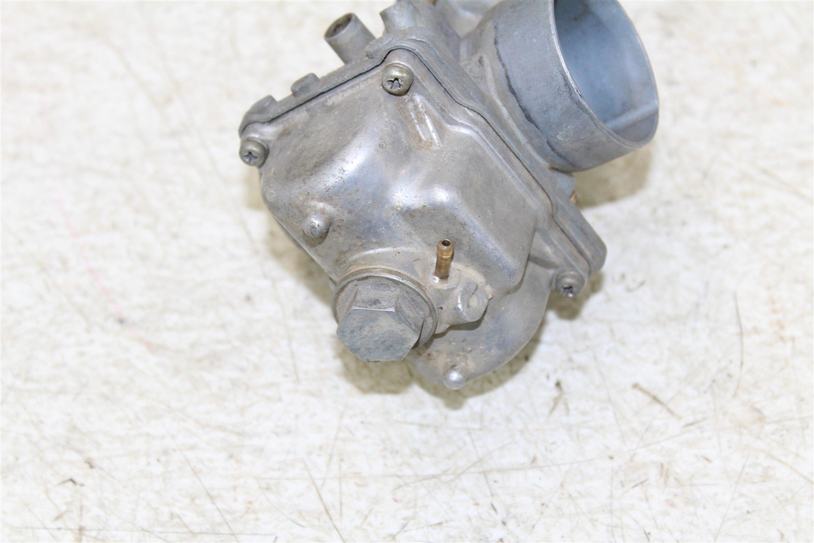 2001 Polaris Xplorer 400 4x4 Mikuni Carburetor Carb Fuel Intake 34154